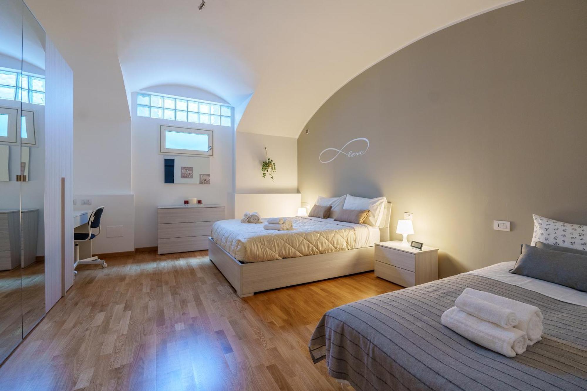Centro Storico Duomo A 5 Minuti Love Suite Wifi Netflix Milan Exterior photo